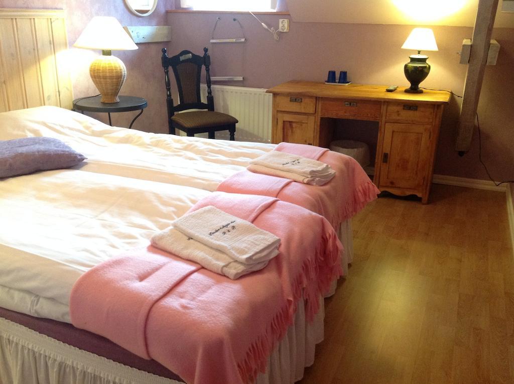 Linderoedsgarden Bed & Breakfast Kristianstad Room photo